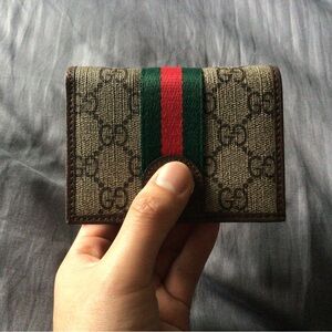 Gucci Beige and Green Card Holder